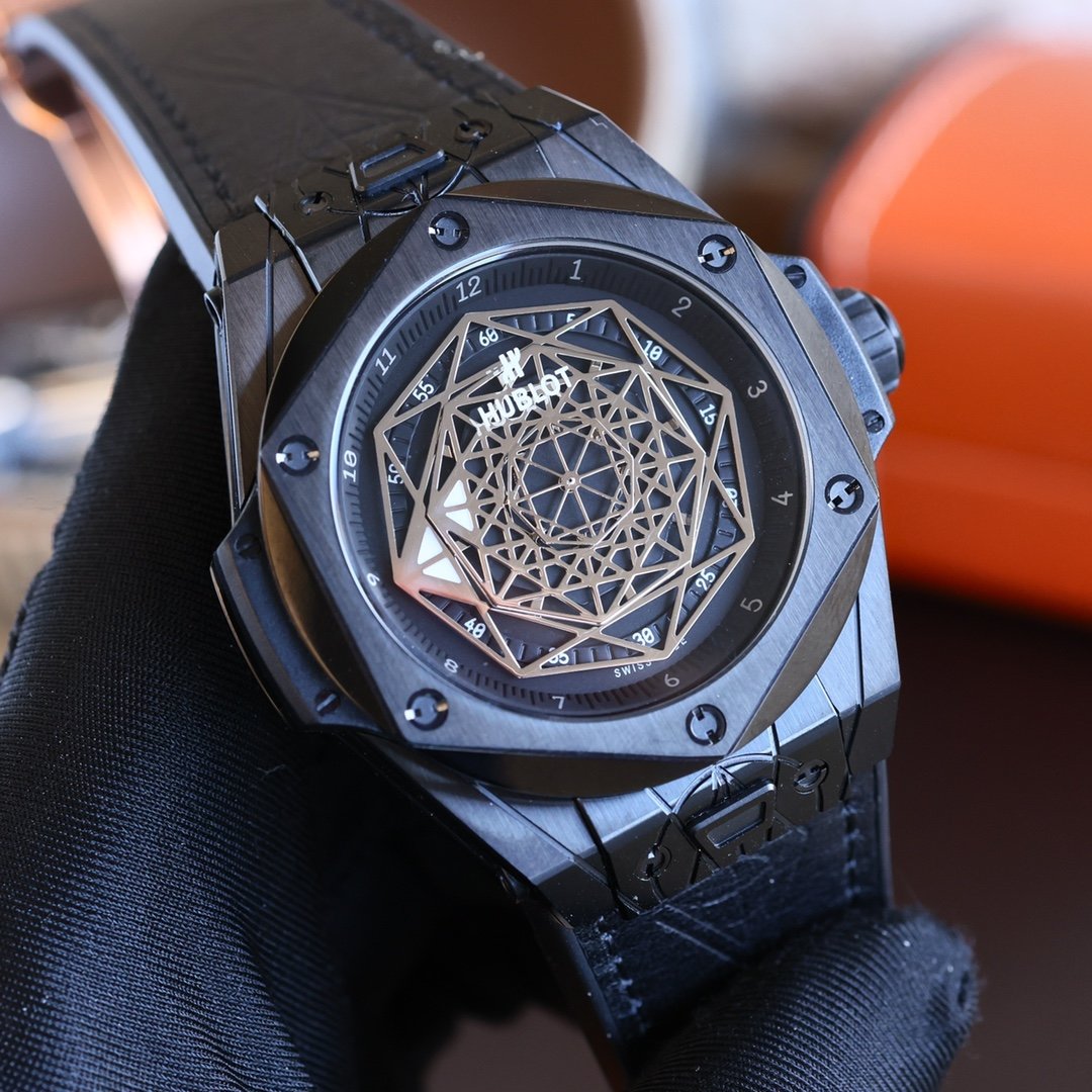 202112SS新作HUBLOT ウブロメンズ時計 スーパーコピー3色