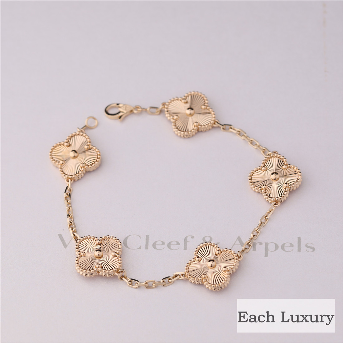 van cleef bracelet