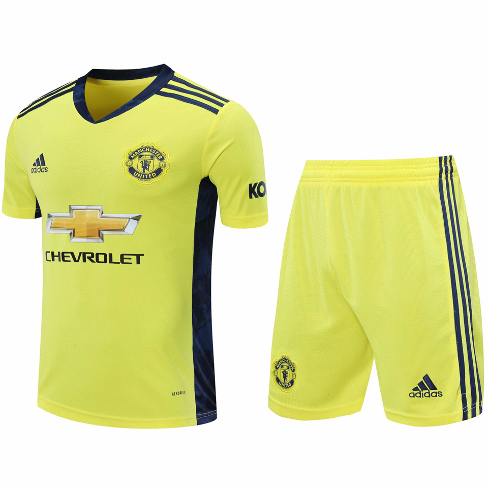 man united yellow goalkeeper kit