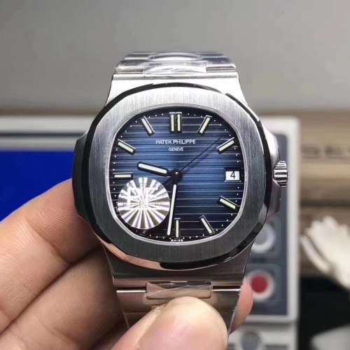 Patek Philippe Nautilus 5711 1a 010