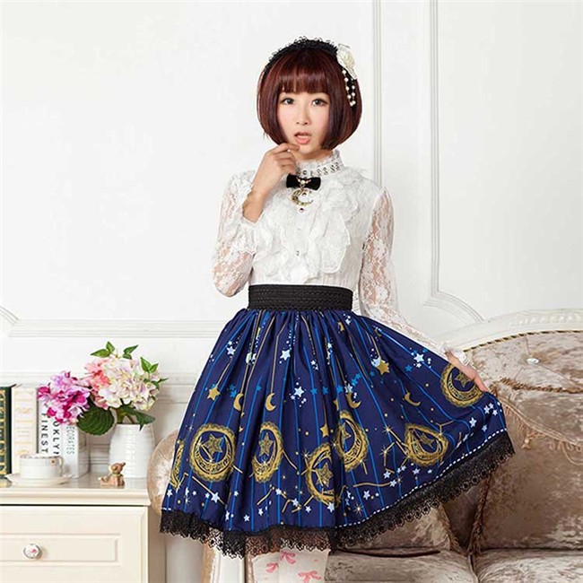 star pleated skirt