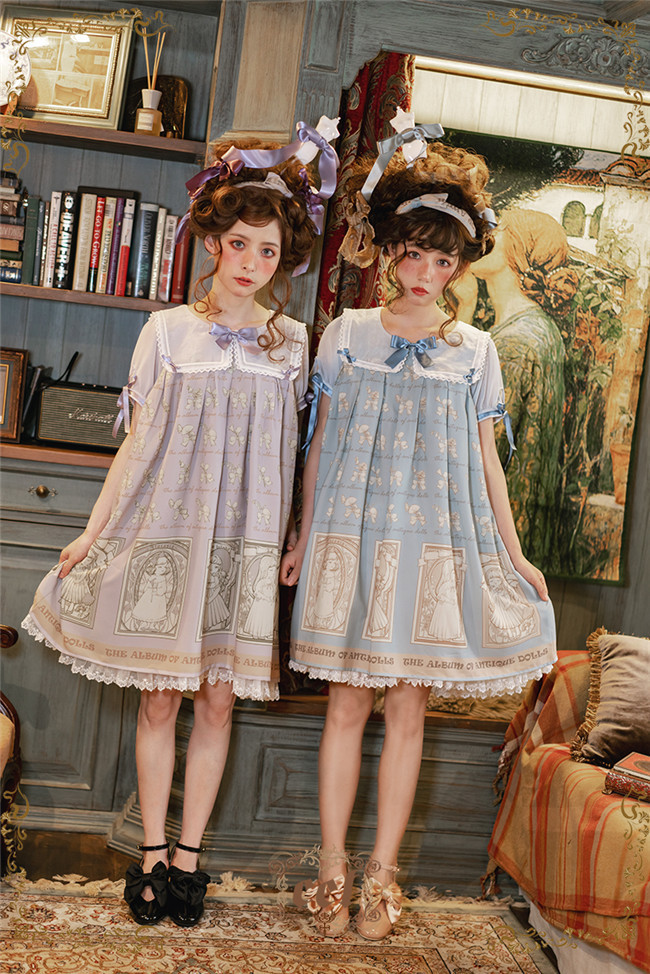 antique dolls