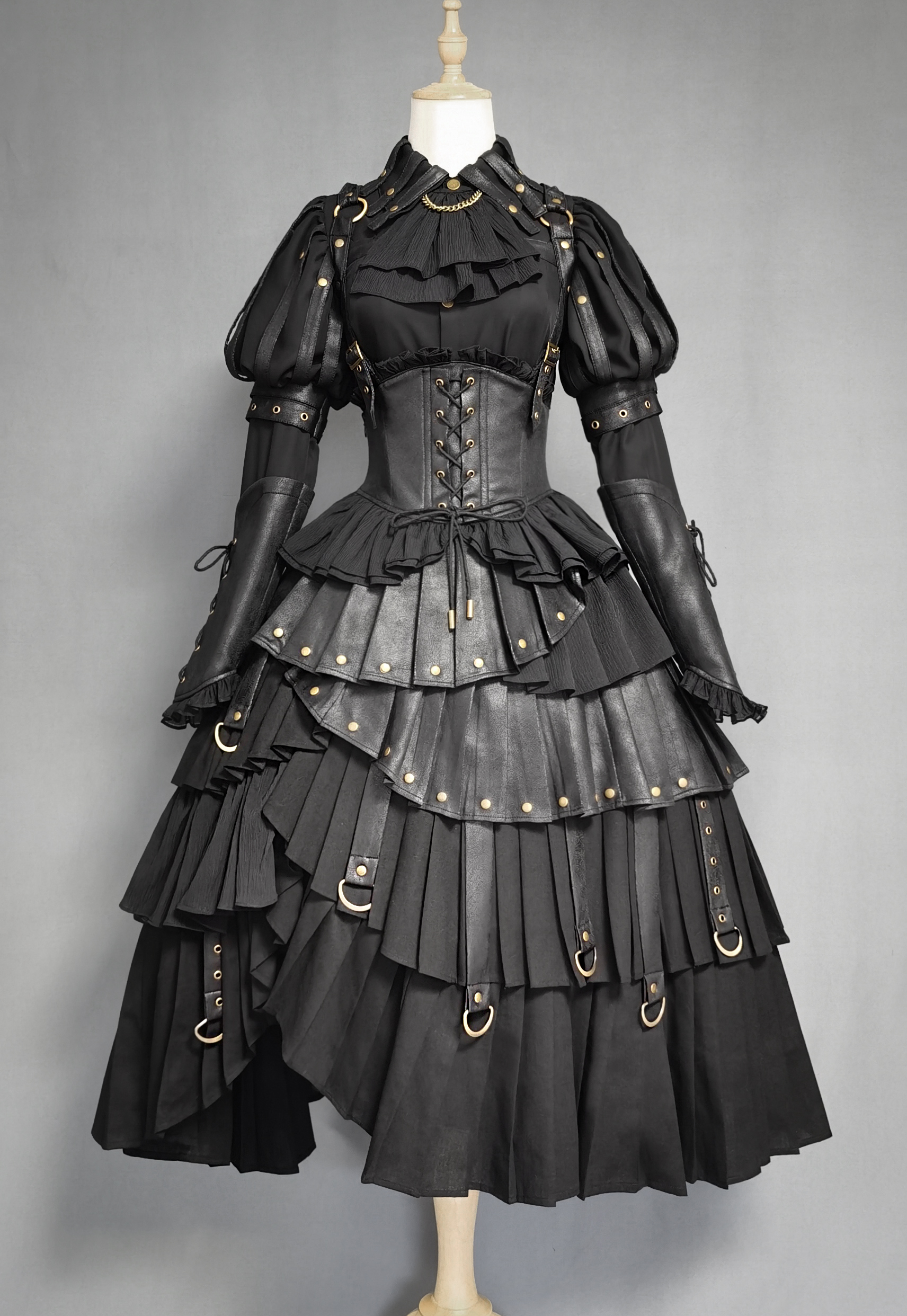 Black Fog's beloved Lolita Salopette + Blouse Set -Pre-order