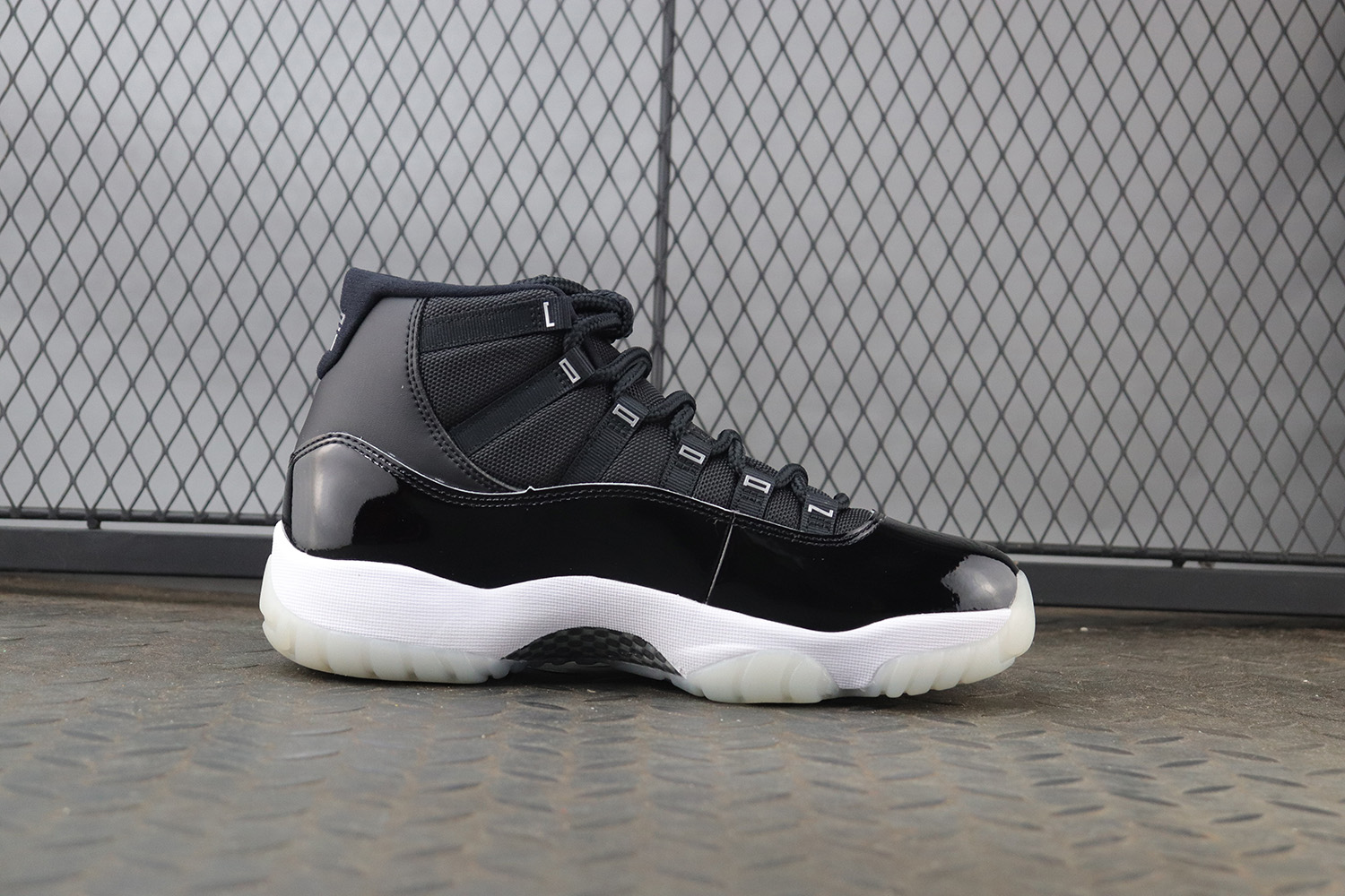 black clear 11s