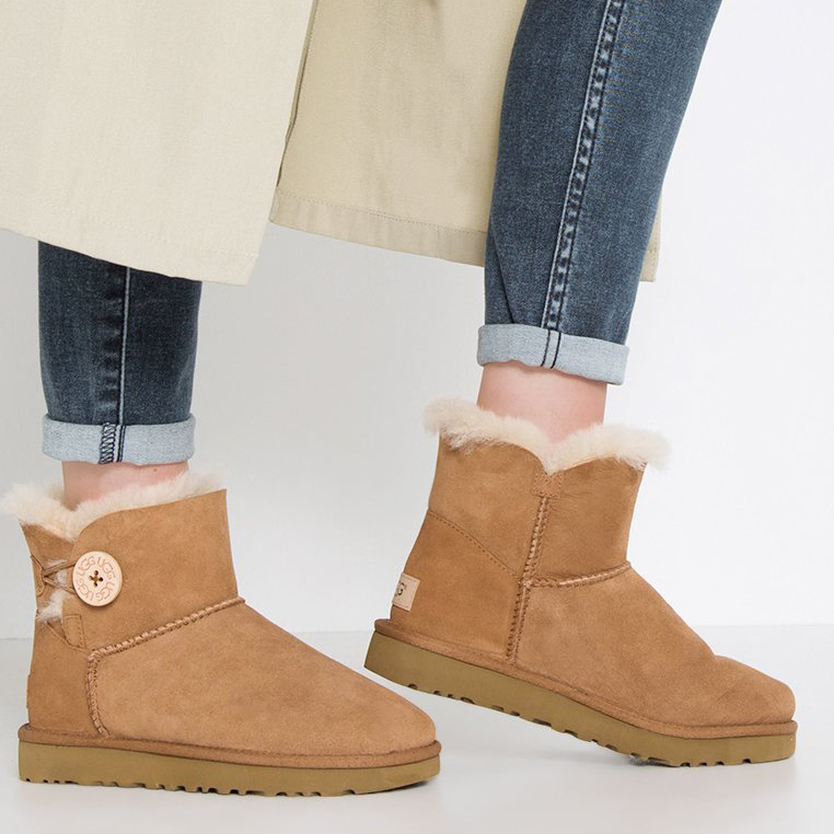 mini bailey fluff buckle boot