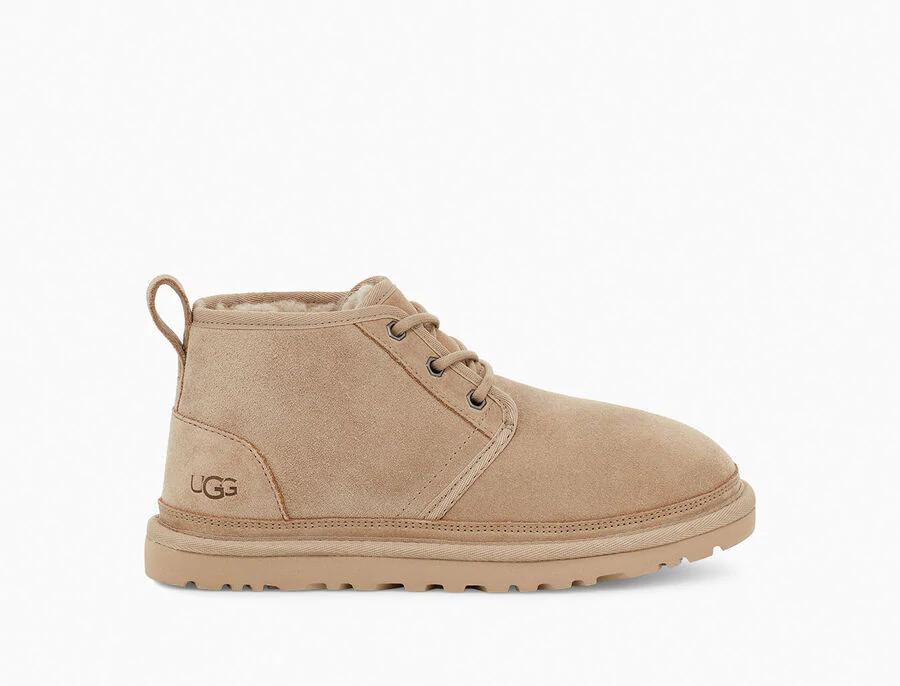 light tan uggs