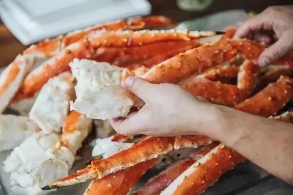 Us 59 94 Selling Colossal Red King Crab Legs Per Only 6 66 Each Lbs Www Besidag Com