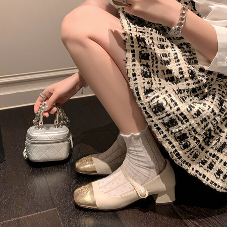 新款现货~ 小香风山茶花浅口单鞋 