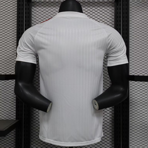 24/25 Man Utd  White Special Edition Player Version Soccer Jersey（胸前红广告）