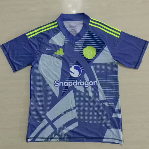 24/25 Man Utd Blue Goalkeeper  Fans Soccer Jersey