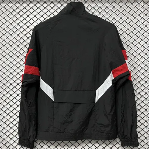 24/25 Man Utd Grey Black Retro version Windbreaker