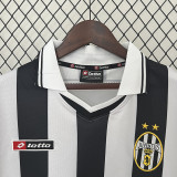 2001/2002 JUV Home Retro Soccer Jersey