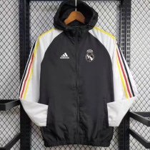 24/25 RMA Black & White Hooded Windbreaker(白袖) 24/25 RMA Black & White Hooded Windbreaker(白袖)