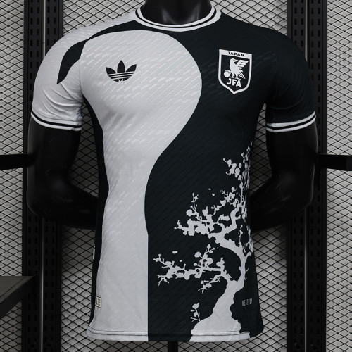 24/25 Japan White And Black  Player Version Soccer Jersey