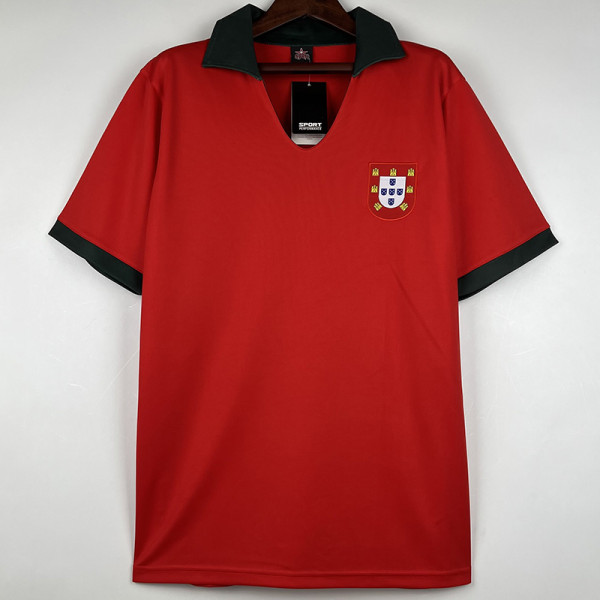 1972 Portugal Home Retro Soccer Jersey