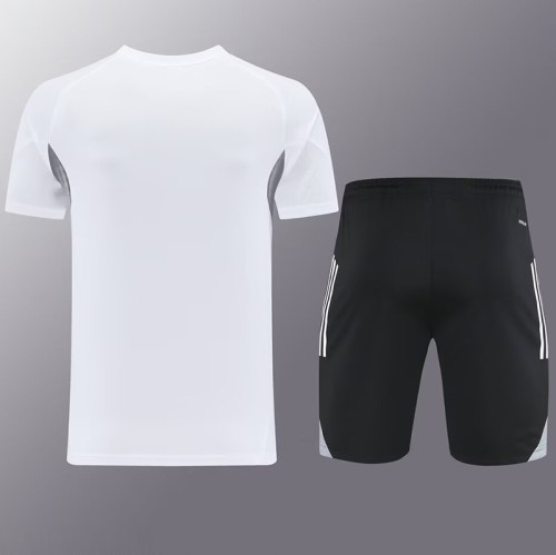 25/26 AD White Training Short Suit