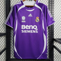 2006/2007 RMA Purple Retro Soccer Jersey 2006/2007 RMA Purple Retro Soccer Jersey