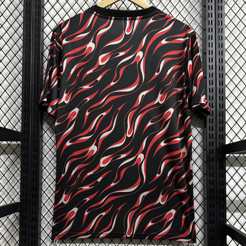 25/26  Man Utd Black Red Wave Training Shirts