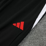 24/25 Man Utd Black  Kids Half Pull Tracksuit  (童装、半拉链)