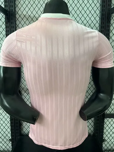 25/26 Clover Light Pink Player Version  T-shirt