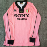 1997/1998 JUV Away Retro Long Sleeve Soccer Jersey (前带章)