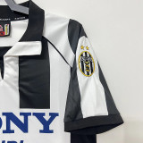 1997/1998 JUV Home Retro Soccer Jersey