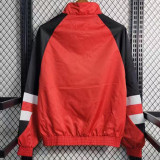 24/25 Man Utd Red &Black Half Pull  Windbreaker(黑袖）