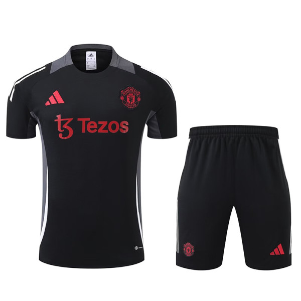 24/25 Man Utd Black Training Short Suit(胸前带广告)