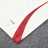 25/26 Man Utd White Training Short Suit