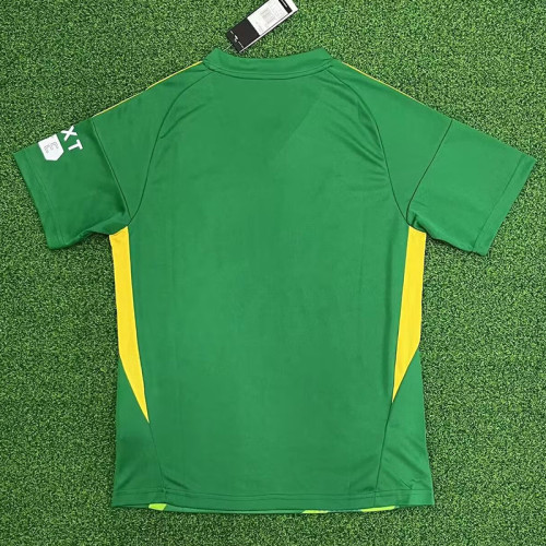 24/25 Leeds United Green Goalkeeper  Fans Soccer Jersey