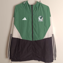 25/26 Mexico Green Hooded Windbreaker 25/26 Mexico Green Hooded Windbreaker