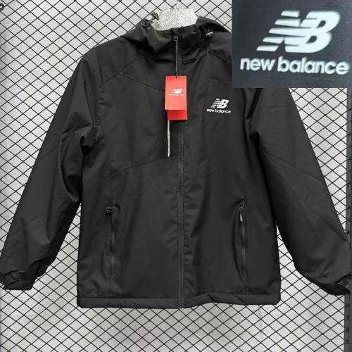 2024 New Balance Black Velvet Windbreaker F8（加绒、连帽）