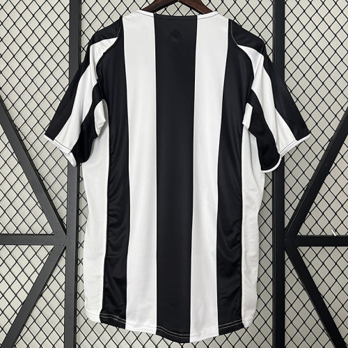 2004/2005 JUV Home Retro Soccer Jersey