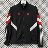 24/25 Man Utd Grey Black Retro version Windbreaker