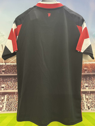 25/26 Man Utd  Black T-shirt