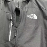 2024 New TNF Black Velvet Windbreaker F3（加绒、连帽）