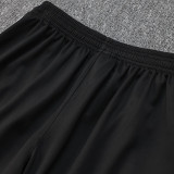 24/25 Man Utd Black Retro Edition Kids Half Pull Tracksuit #B2506 (半拉链)