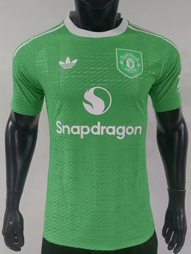 25/26 Man Utd Goalkeeper Green   Player Version Soccer Jersey