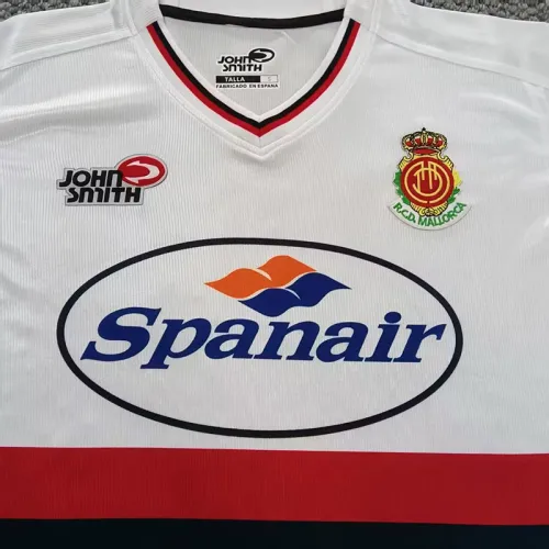 2001/2002  Mallorca White Retro Soccer Jersey