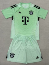 25/26  Bayern Green Goalkeeper  Kids Soccer Jersey