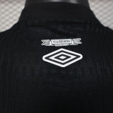 25/26  Santos FC Special Edition Black Player Version Soccer Jersey（胸前blaze广告）