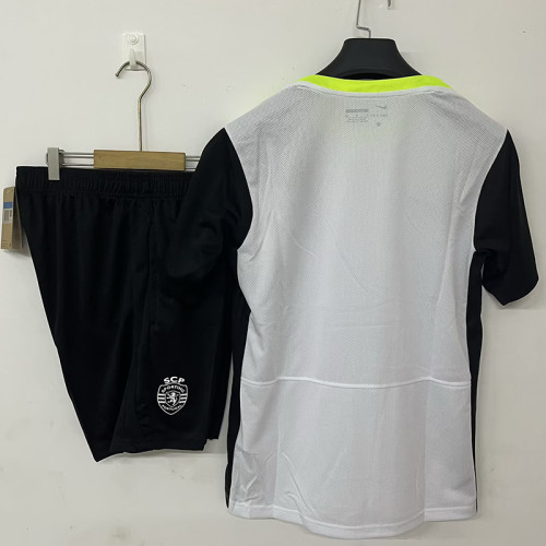 25/26 Sporting Lisbon Grey Training Short Suit
