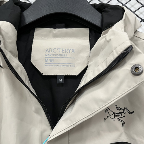 25/26 Archaeopteryx Khaki Thickened Assault  Hooded Windbreaker #H003