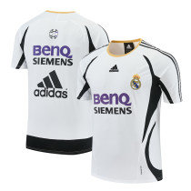 2006/07 RMA white Retro short-sleeved training shirt 2006/07 RMA white Retro short-sleeved training shirt