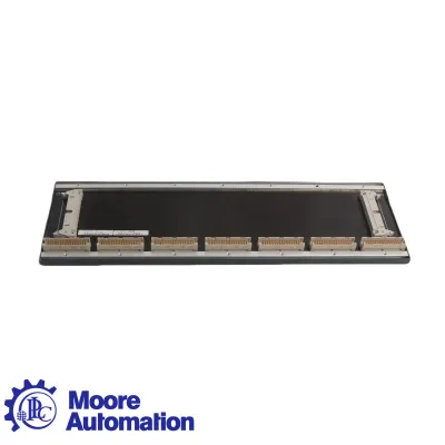 Bachmann BS208 SMD 8 Slot Base Rack