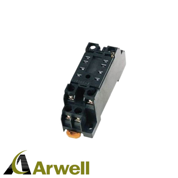 OMRON	PYF08A-E  RELAY