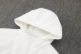 24-25 Man City White Hooded Windbreaker Fabric Cotton Coat (绿彪标)