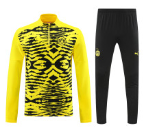 24-25 Dortmund High Quality Half Pull Tracksuit 24-25 Dortmund High Quality Half Pull Tracksuit