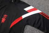24-25 Man Utd High Quality Half Pull Tracksuit