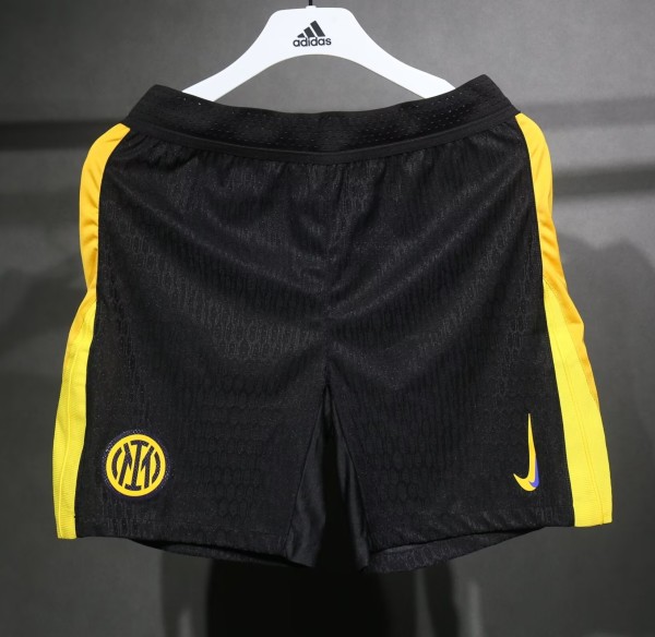 24-25 INT Third Player Version Shorts Pants